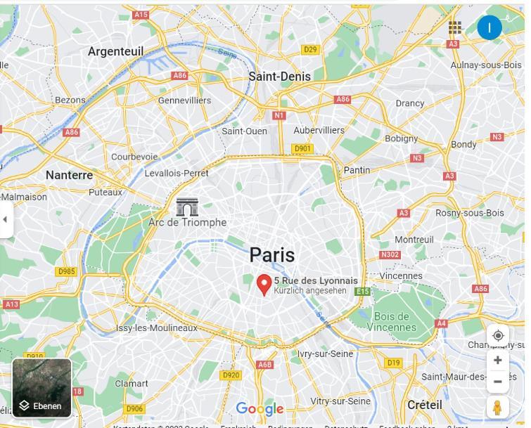 Petite Maison Avec Cour Dans Les Beaux Quartiers-Vous Faites Le Menage- Very Good Prices For T-H-E Location But You Have To Clea-N Th-E Flat Appartement Parijs Buitenkant foto